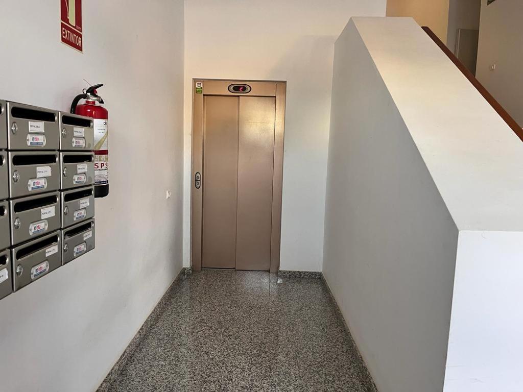 Melo Vecindario-near Airport-elevator-garage Appartement *